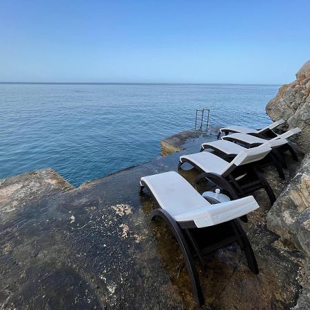 Royal Bay Apartment Добра вода Екстериор снимка
