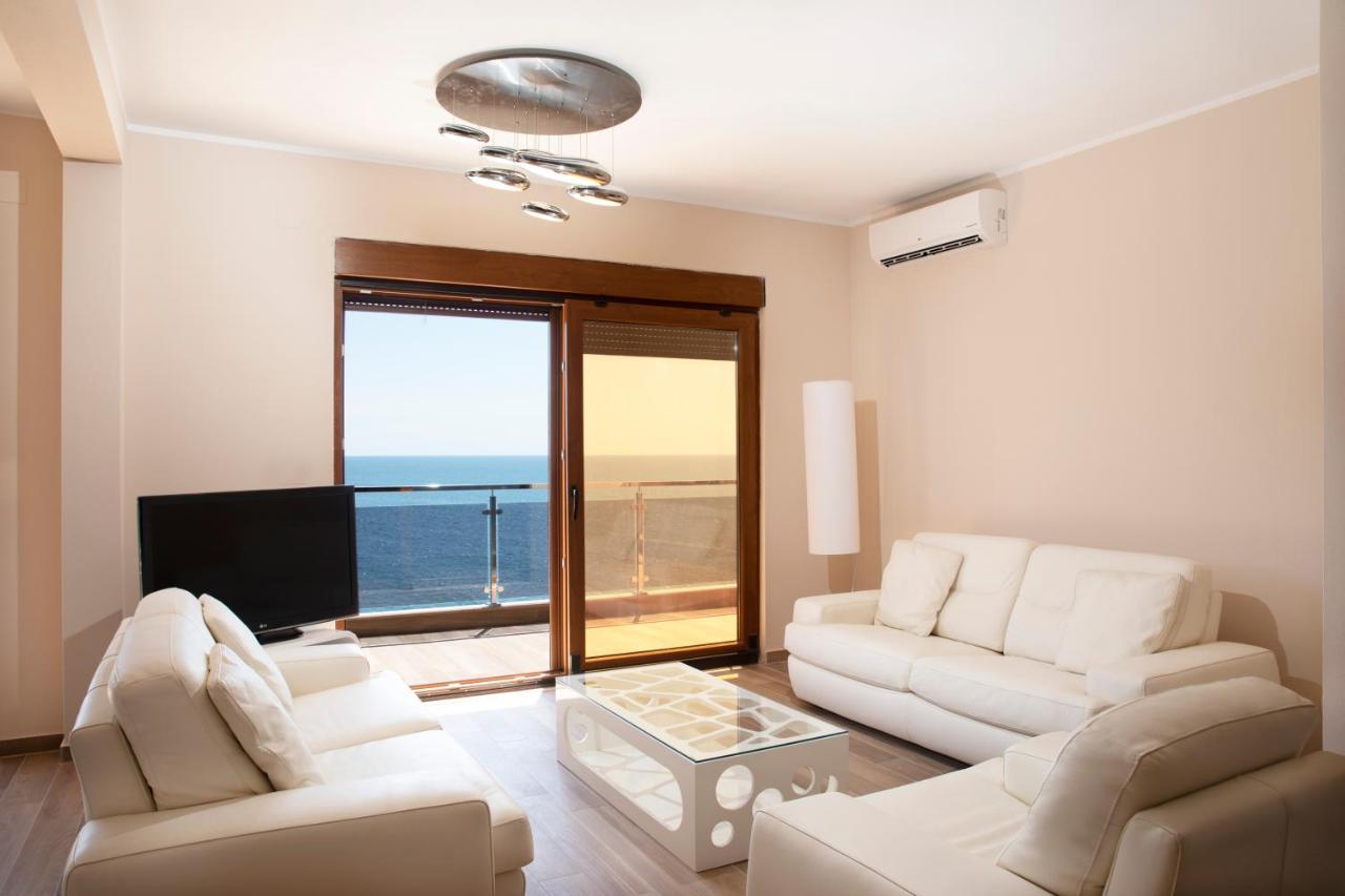 Royal Bay Apartment Добра вода Екстериор снимка